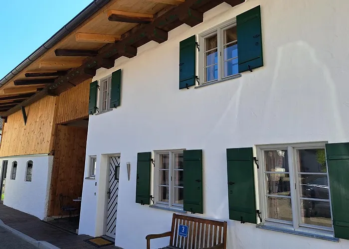 Neu! Ferienwohnungen Im Lueftlmalereck, Hennalahaus