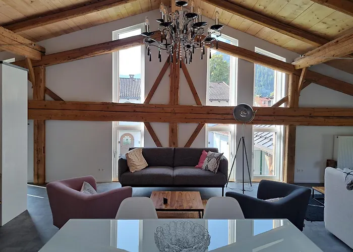 Neu! Ferienwohnungen Im Lueftlmalereck, Hennalahaus
