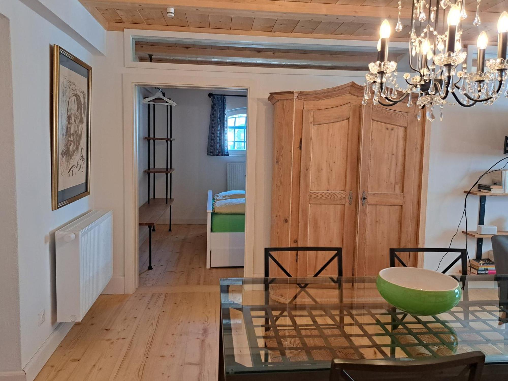 Neu! Im Lueftlmalereck, Hennalahaus Apartament *
