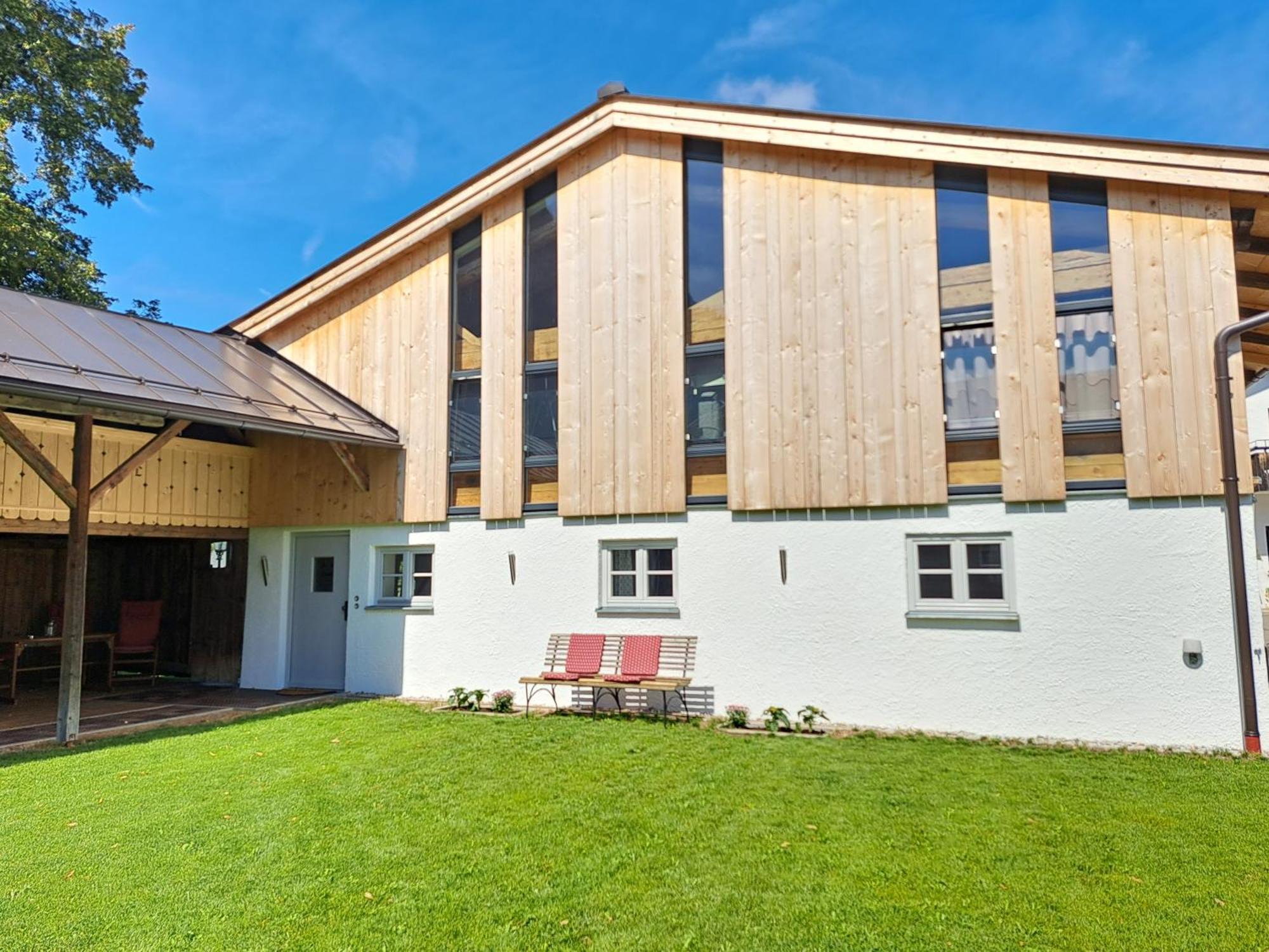 Apartament Neu! Im Lueftlmalereck, Hennalahaus