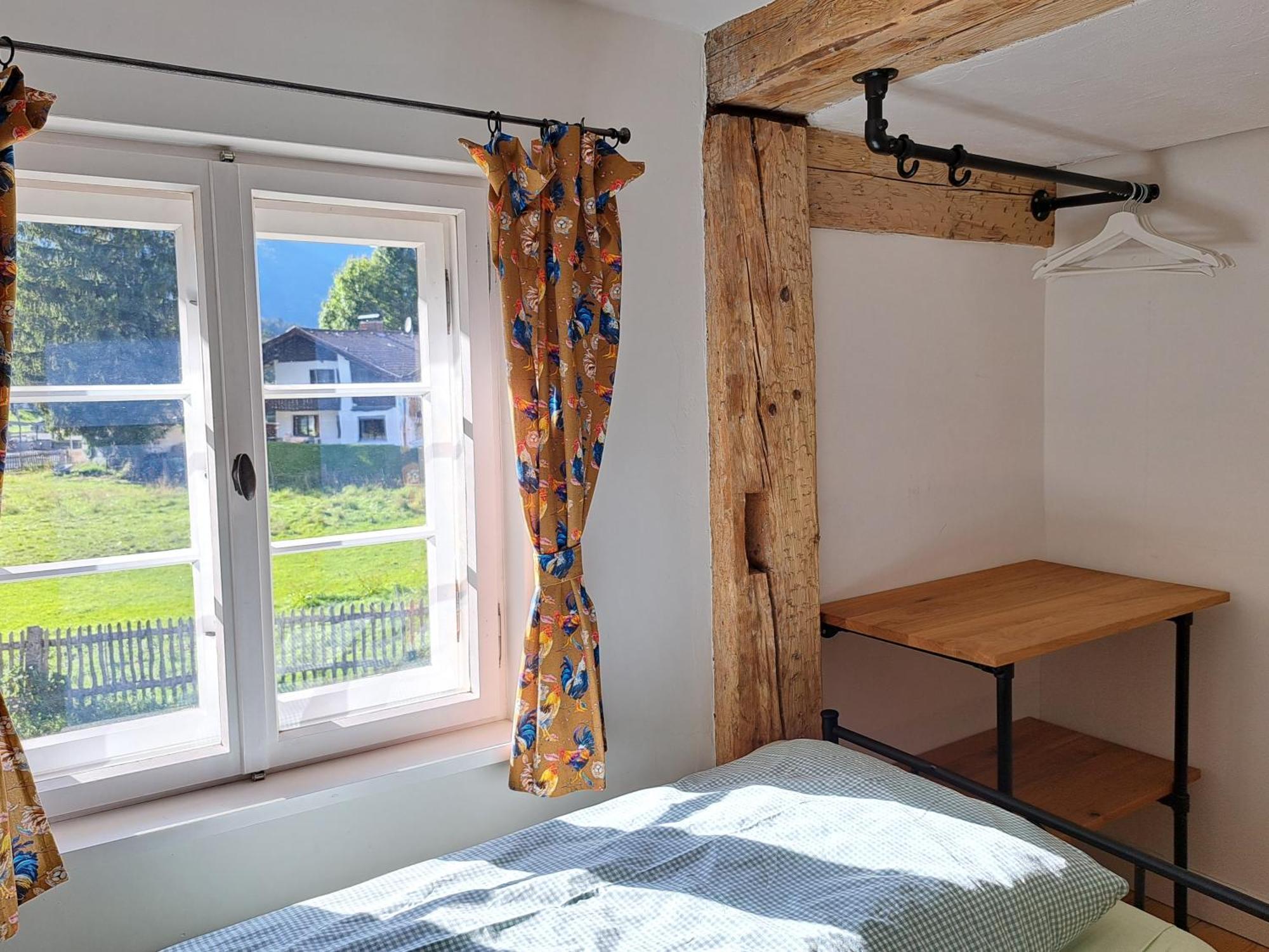 Neu! Im Lueftlmalereck, Hennalahaus * Oberammergau