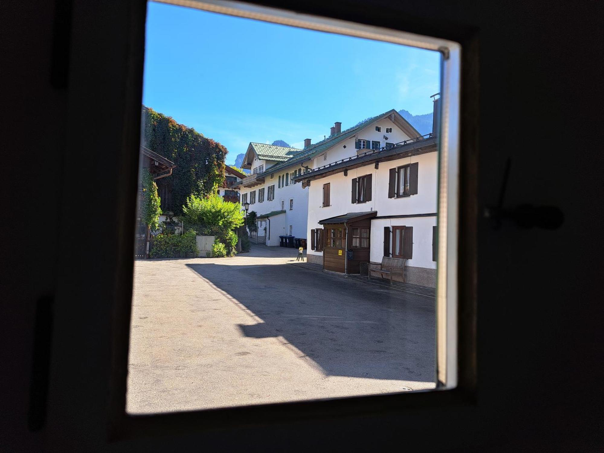Apartament Neu! Im Lueftlmalereck, Hennalahaus Oberammergau